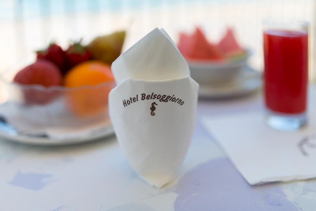 Hotel Belsoggiorno カットーリカ エクステリア 写真