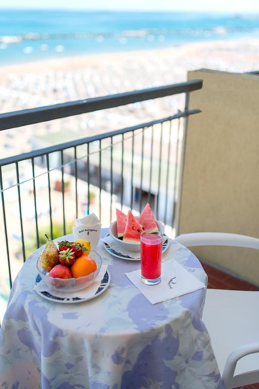 Hotel Belsoggiorno カットーリカ エクステリア 写真